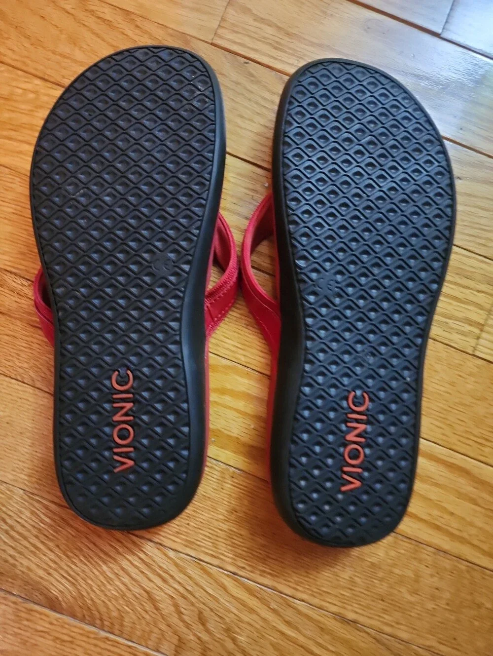 Vionic Tide Orthotic Support  Red Women's Flip Flop Flat Sandals